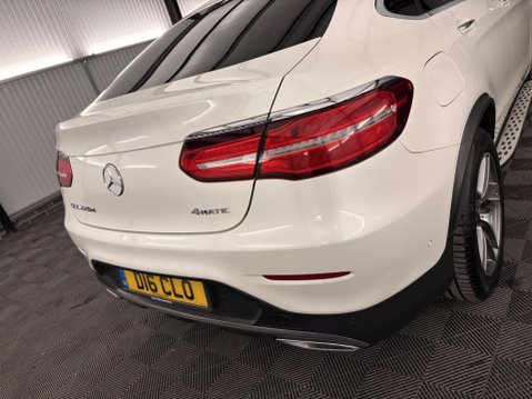 Mercedes-Benz GLC 2.1 GLC220d AMG Line (Premium) Coupe 5dr Diesel G-Tronic+ 4MATIC Euro 6 (s/ 45