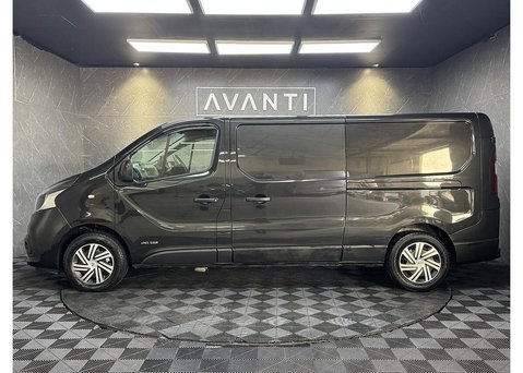 Nissan NV300 1.6 dCi 1.2t Acenta Panel Van 5dr Diesel Manual L2 H1 Euro 6 (120 ps) 4