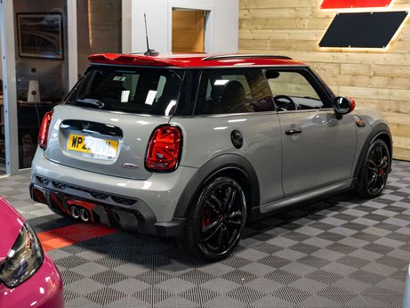 Mini Hatch 2.0 John Cooper Works 3dr 3