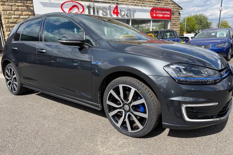 Volkswagen Golf GTE NAV DSG