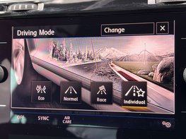 Volkswagen Golf 2.0 Golf R TSi 4WD 5dr 54