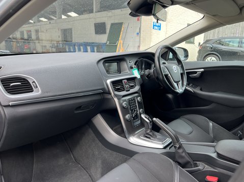 Volvo V40 1.6 D2 SE Hatchback 5dr Diesel Powershift Euro 5 (s/s) (115 ps) 13