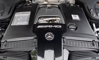 Mercedes-Benz E Class E63 S Estate 29