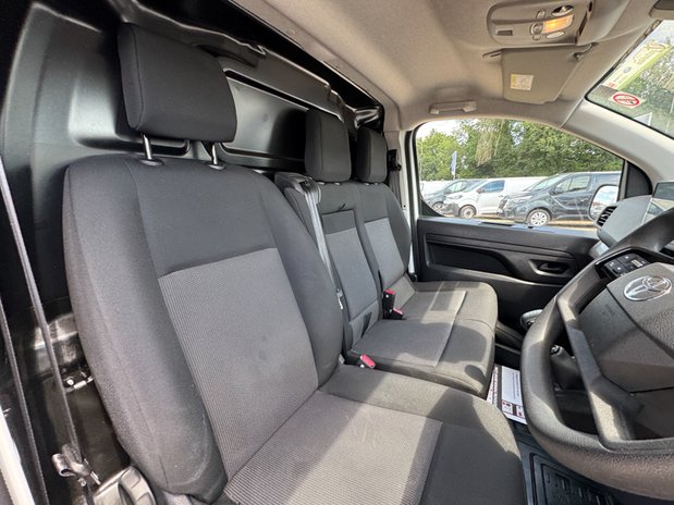Toyota Proace LWB L2H1 [SOLD MM] Low Roof (Category N) Icon 310 Air Con Nav Sensors EURO 14
