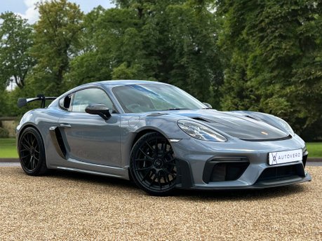 Porsche 718 CAYMAN GT4 RS PDK 3