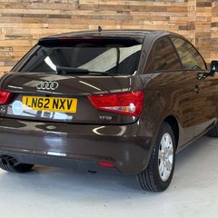 Audi A1 1.4 TFSI Sport Hatchback 3dr Petrol S Tronic Euro 5 (s/s) (122 ps) 4