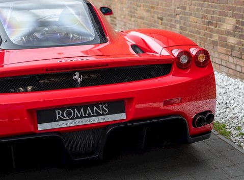 Ferrari Enzo 21