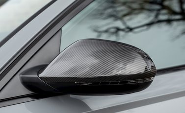 Audi RS6 Avant Performance 30