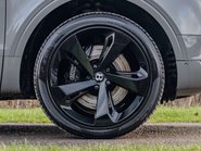 Bentley Bentayga 4.0 V8 7 Seats 6
