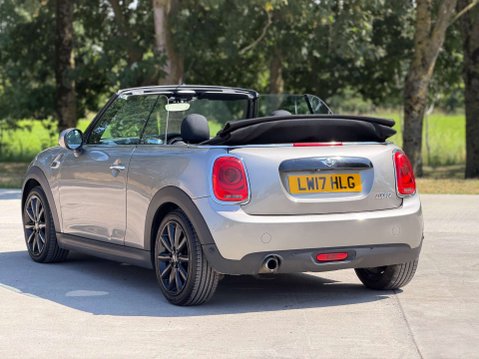 Mini Convertible 1.5 Cooper 2dr 3