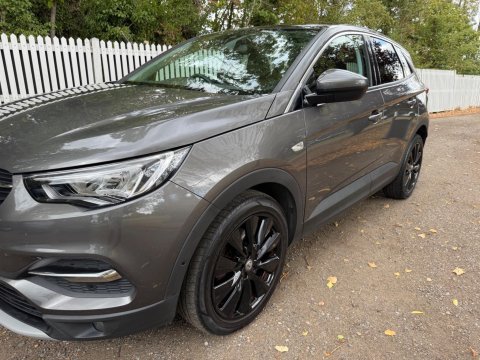 Vauxhall Grandland X ELITE NAV 10