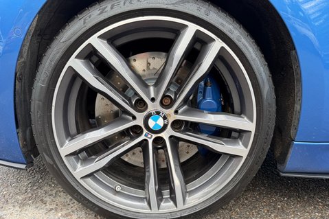 BMW 3 Series 330D XDRIVE M SPORT SHADOW EDITION TOURING - REVERSE CAMERA -PRO NAV -H/K 53