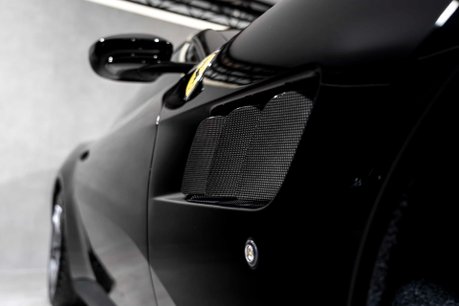 Ferrari GTC4 Lusso V12. WARRANTY. CARBON FIBRE INTERIOR. PANORAMIC ROOF. PASSENGER DISPLAY. 48