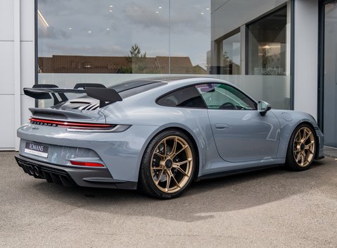 Porsche 911 GT3 (992) 4