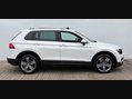 Volkswagen Tiguan 2.0 Tiguan SEL TDI BlueMotion Technology 4Motion Semi-Auto 4WD 5dr 12