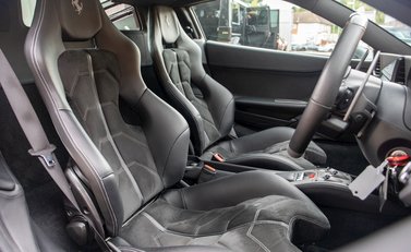 Ferrari 458 Italia 12