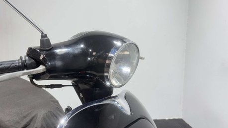 Lexmoto Vienna 2021 11K RUNNING PROJECT SCOOTER SPARES OR REPAIR 125CC CUSTOM BIKE 20