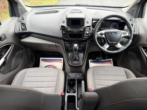 Ford Grand Tourneo Connect TITANIUM TDCI 14