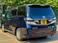 Toyota Vellfire Hybrid ZR G Edition 36