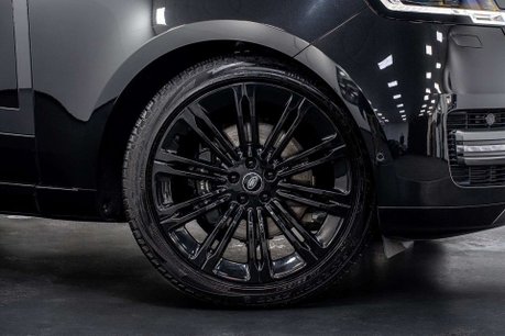 Land Rover Range Rover 3.0 P400 MHEV HSE SUV 5dr Petrol Auto 4WD Euro 6 (s/s) (400 ps) 4