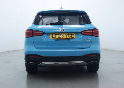 MG HS 1.5 MG HS Exclusive Semi-Auto 5dr 11