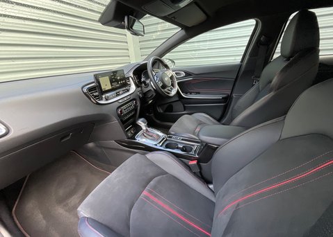 Kia Pro Ceed 1.6 T-GDi ISG GT DCT 13