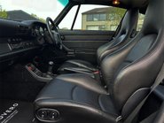 Porsche 911 CARRERA 4 44