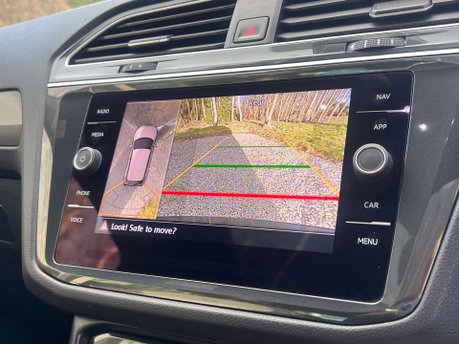 Volkswagen Tiguan 2.0 Tiguan R-Line Tech TDI Semi-Auto 5dr 32