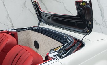 Mercedes-Benz 280 SL W113 Pagoda 59