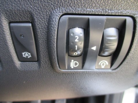 Renault Captur 0.9 TCe ENERGY Dynamique Nav Euro 6 (s/s) 5dr 38