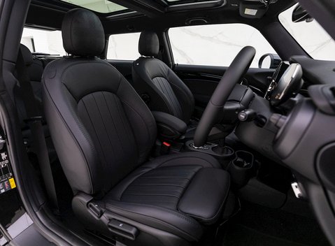 Mini Hatch Electric Level 3 10