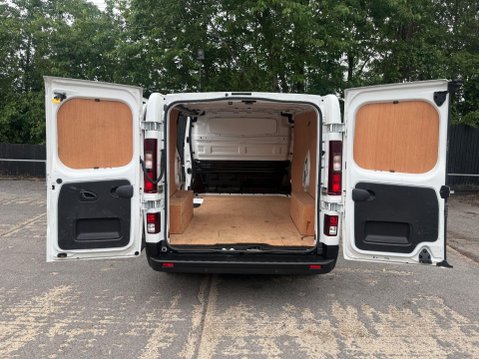 Renault Trafic SL28 BUSINESS PLUS DCI 37