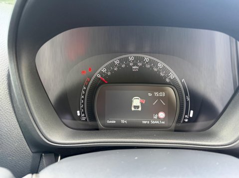 Toyota Aygo X VVT-I EDGE 69