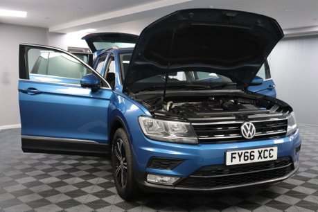 Volkswagen Tiguan SE NAV TDI BMT 4MOTION 14