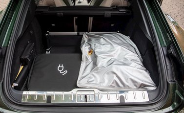 Porsche Panamera Turbo S E-Hybrid 31