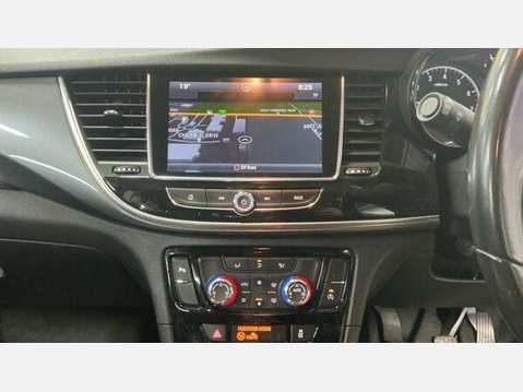 Vauxhall Mokka X 1.4i Turbo ecoTEC Design Nav Euro 6 (s/s) 5dr 9