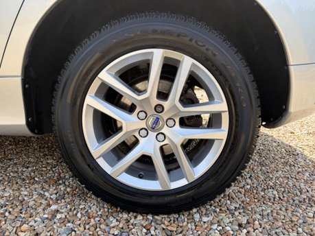 Volvo XC60 2.4 D5 SE Lux Nav Auto AWD Euro 6 (s/s) 5dr 14