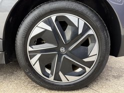MG MG4 64kWh SE Long Range Hatchback 5dr Electric Auto (203 ps) 16