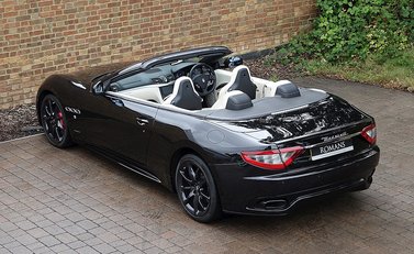 Maserati Grancabrio Sport 14