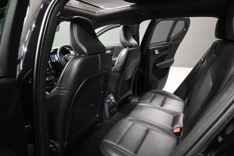 Volvo XC40 1.5 XC40 R-Design Pro T5 Recharge Auto 5dr 18