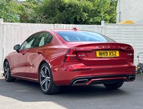 Volvo S60 2.0 T5 R-Design Edition Saloon 4dr Petrol Auto Euro 6 (s/s) (250 ps) 8