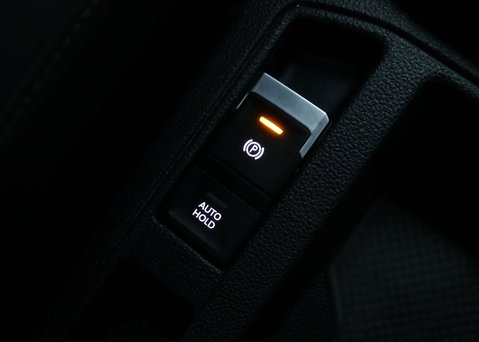 Volkswagen T-Roc 1.5 T-Roc R-Line TSi Evo Semi-Auto 5dr 35