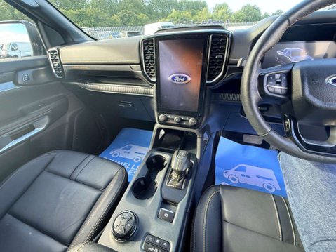 Ford Ranger 2.0 Ranger Wildtrak 4x4 A 4WD 12