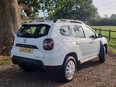 Dacia Duster ESSENTIAL TCE 4