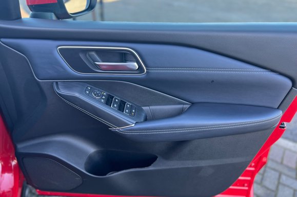 Nissan Qashqai DIG-T TEKNA DCT MHEV AUTO 19