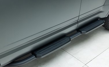 Land Rover Defender 110 OCTA EDITION ONE 43