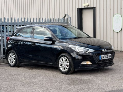 Hyundai i20 1.2 i20 SE MPI 5dr 3