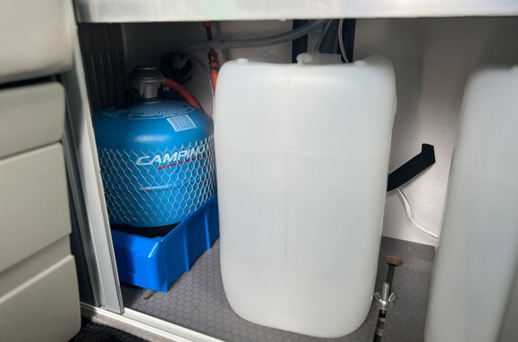 Volkswagen California BEACH 2.0 TDI AUTO CAMPERVAN 46