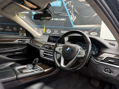 BMW 7 Series 2.0 740Le 9.2kWh Saloon 4dr Petrol Plug-in Hybrid Auto xDrive Euro 6 (s/s) 8