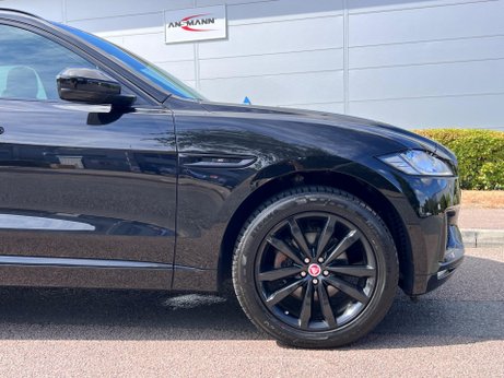 Jaguar F-Pace 2.0 D180 Chequered Flag Auto AWD Euro 6 (s/s) 5dr 6